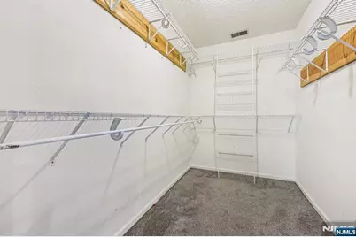 1075 Ash Drive, Mahwah, NJ 07430 - Photo 26