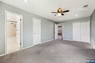 1075 Ash Dr, Mahwah, NJ 07430 - Photo 22