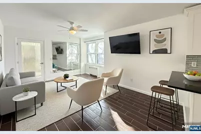 500 Linwood Drive 3D #3D, Fort Lee, NJ 07024 - Photo 2