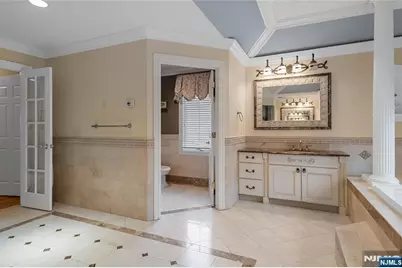 21 Priscilla Lane, Englewood Cliffs, NJ 07632 - Photo 28