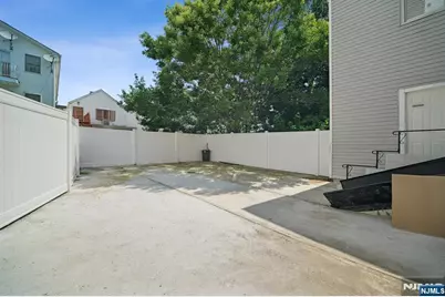 130 Wilkinson Avenue 1 #1, Jersey City, NJ 07305 - Photo 20