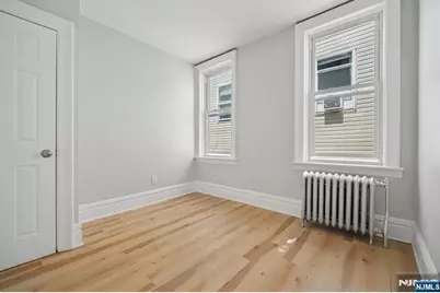 130 Wilkinson Avenue 2 #2, Jersey City, NJ 07305 - Photo 24