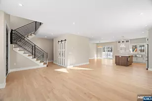 12-41 Western Dr, Fair Lawn, NJ 07410 - Photo 8