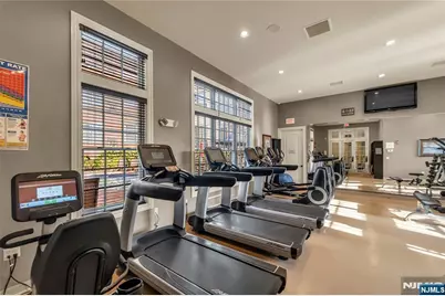 2212 The Plaza, Tenafly, NJ 07670 - Photo 6