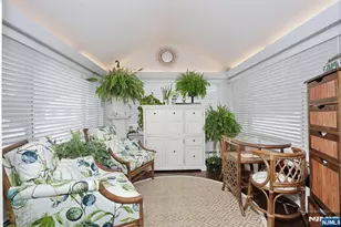 2 Maysenger Rd, Mahwah, NJ 07430 - Photo 18