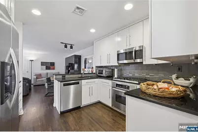 7 Coniston Court, Wayne, NJ 07470 - Photo 10