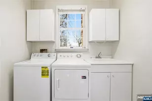 365 Forest Dr, Englewood Cliffs, NJ 07632 - Photo 14