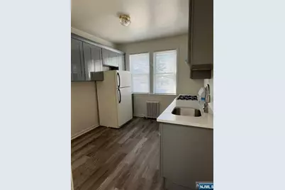 166 Washington Avenue 1 #1, Little Ferry, NJ 07643 - Photo 2