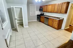 373 Floral Ln, Saddle Brook Township, NJ 07663 - Photo 4