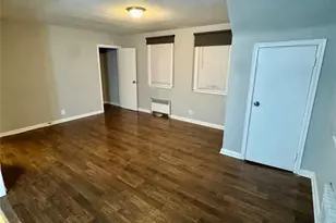 373 Floral Ln, Saddle Brook Township, NJ 07663 - Photo 2