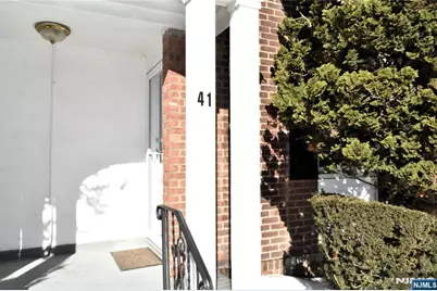 41 Elmwood Terrace 41 #41, Elmwood Park, NJ 07407 - Photo 2