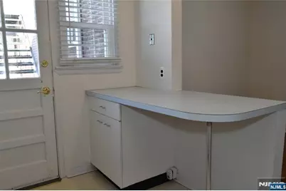 41 Elmwood Terrace 41 #41, Elmwood Park, NJ 07407 - Photo 18