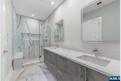 211 Warwick Avenue 1 #1, Fort Lee, NJ 07024 - Photo 22