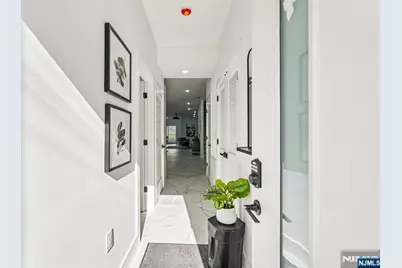 78 Beacon Avenue 1 #1, Jersey City, NJ 07306 - Photo 28