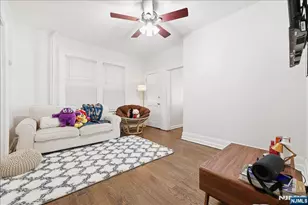 23 Cummings St, Irvington, NJ 07111 - Photo 4