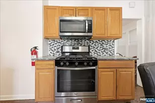 23 Cummings St, Irvington, NJ 07111 - Photo 14