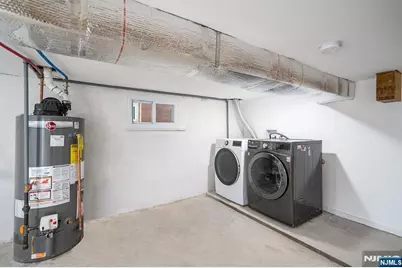 2033 Edwin Avenue 2 #2, Fort Lee, NJ 07024 - Photo 10