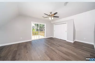 2033 Edwin Avenue 2 #2, Fort Lee, NJ 07024 - Photo 4