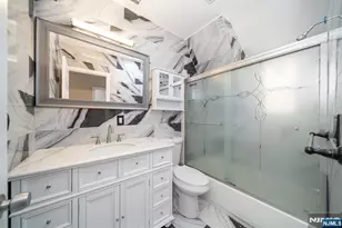 2033 Edwin Ave 2, Fort Lee, NJ 07024 - Photo 6