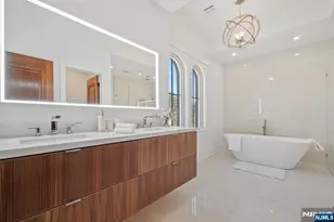 982 Closter Dock Rd, Alpine, NJ 07620 - Photo 16