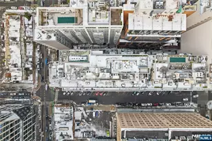 160 1st Street 1013, Jersey City, NJ 07302 - Photo 36