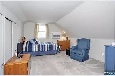 46 Knollwood Drive, Paramus, NJ 07652 - Photo 28