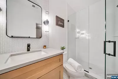 301 Encampment Court, Montville Township, NJ 07082 - Photo 8