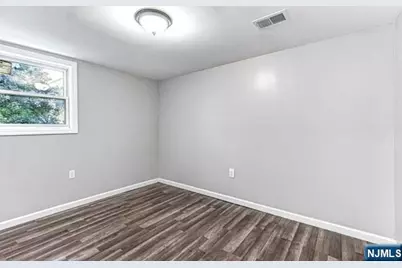 468-470 Park Avenue 2 #2, Paterson, NJ 07504 - Photo 8