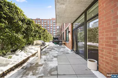 1100 Maxwell Lane 422 #422, Hoboken, NJ 07030 - Photo 4