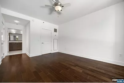 1100 Maxwell Lane 422 #422, Hoboken, NJ 07030 - Photo 14