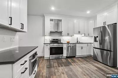 521 10th Street B1 #B1, Union City, NJ 07087 - Photo 4