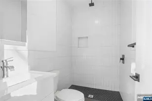 521 10th Street B1, Union City, NJ 07087 - Photo 16