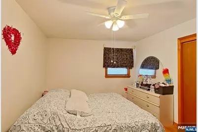 311 Marvin Avenue, Hackensack, NJ 07601 - Photo 36