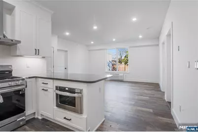 521 10th Street A2 #A2, Union City, NJ 07087 - Photo 4