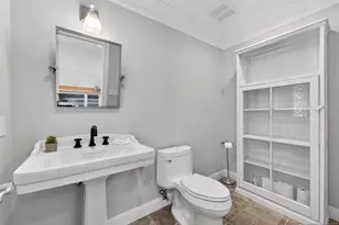 381 Lawrence Ct, Wyckoff Township, NJ 07481 - Photo 16