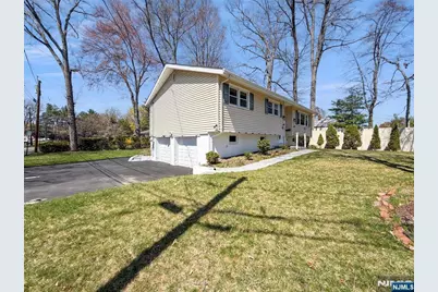 2622 Cleveland Avenue, Washington Township, NJ 07676 - Photo 28