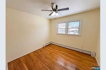 2622 Cleveland Avenue, Washington Township, NJ 07676 - Photo 12