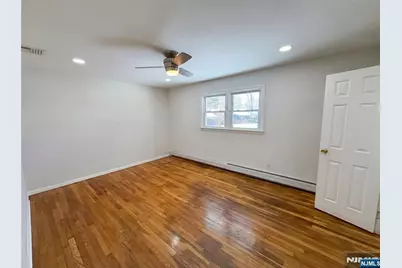 2622 Cleveland Avenue, Washington Township, NJ 07676 - Photo 4