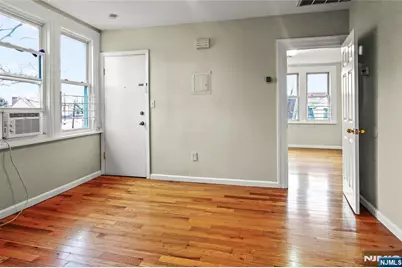 117 Parkview Terrace 3 #3, Newark, NJ 07112 - Photo 10