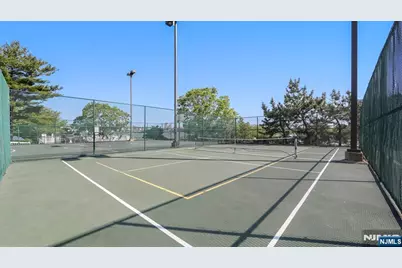 1077 River Road Th5 #TH5, Edgewater, NJ 07020 - Photo 18