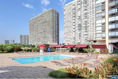 200 Old Palisade Road 12H #12H, Fort Lee, NJ 07024 - Photo 6