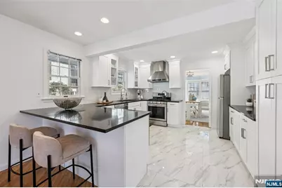 520 Hillcrest Road, Ridgewood, NJ 07450 - Photo 10