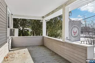 63 W Airmount Rd, Mahwah, NJ 07430 - Photo 2