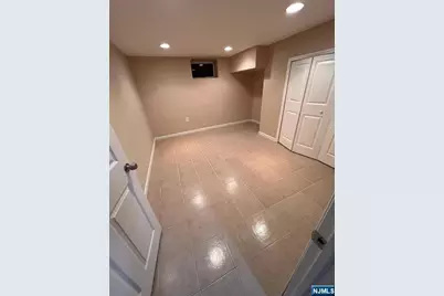 313 Rea Avenue 1 #1, Hawthorne, NJ 07506 - Photo 16