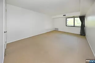 521 Piermont Ave 417A, River Vale Township, NJ 07675 - Photo 12