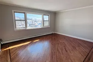 81 Lakeshore Dr, Prospect Park, NJ 07508 - Photo 2