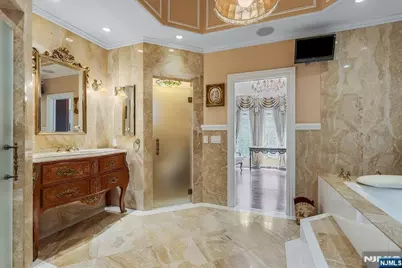 294 Oakwood Road, Englewood, NJ 07631 - Photo 36