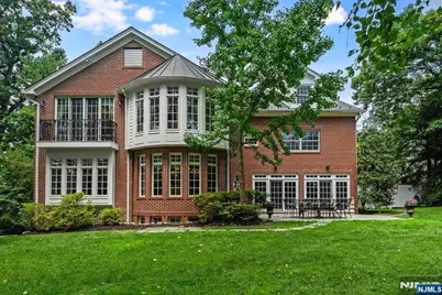 294 Oakwood Road, Englewood, NJ 07631 - Photo 4