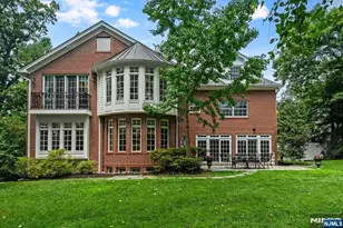 294 Oakwood Rd, Englewood, NJ 07631 - Photo 4