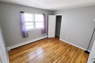 23 Hamilton St, Harrison, NJ 07029 - Photo 4